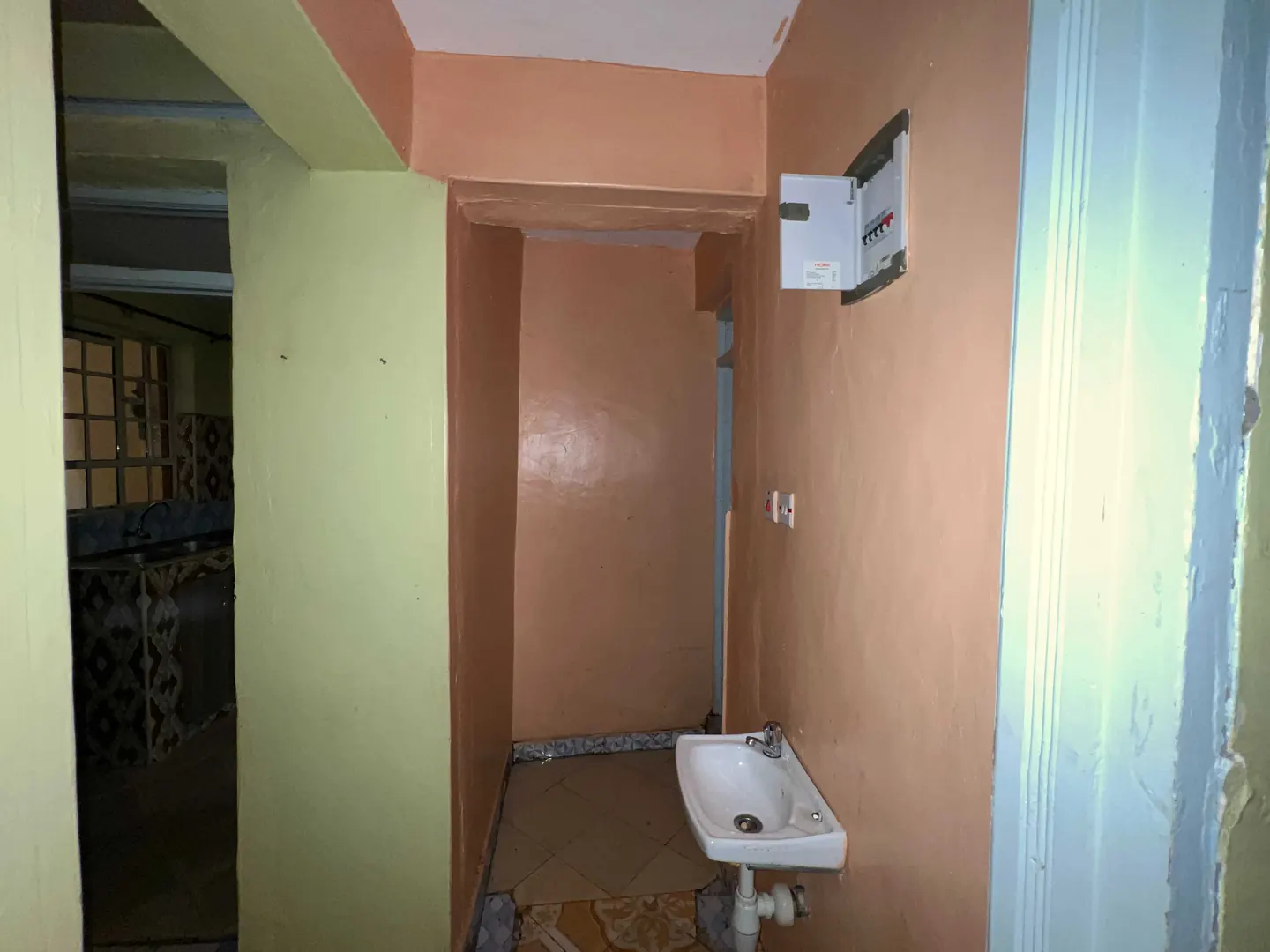 Affordable One Bedroom in Kasarani Mwiki with Ample Space and Modern Design