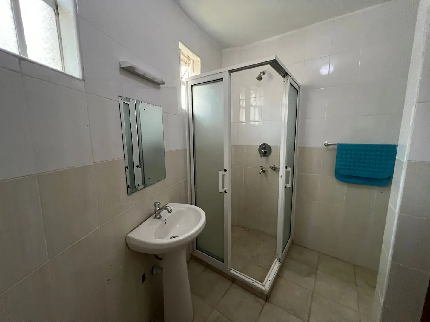 Comfortable Hotel Rooms in Athi River Machakos, Reliable Stay Near Mombasa Road