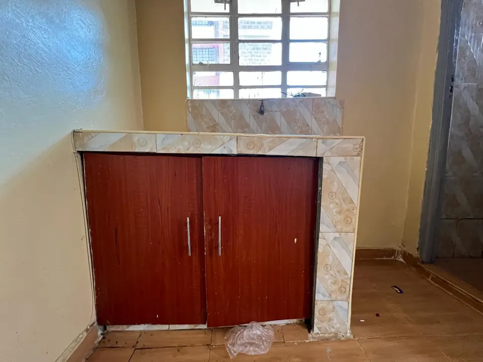 Kasarani Seasons Bedsitter to Let – Close to PCEA Church & Transport