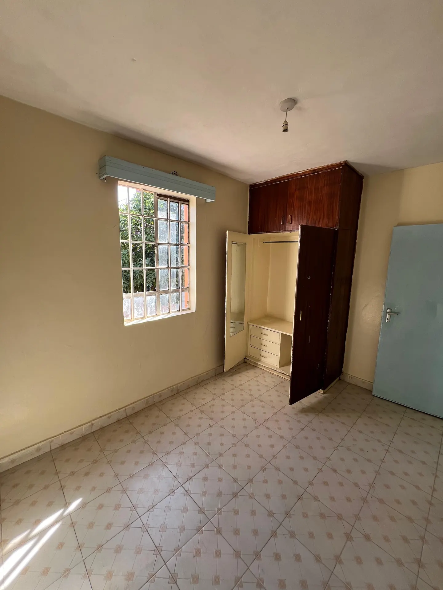 One Bedroom for Rent near Equity Bank Kasarani – Sportsview Estate Road