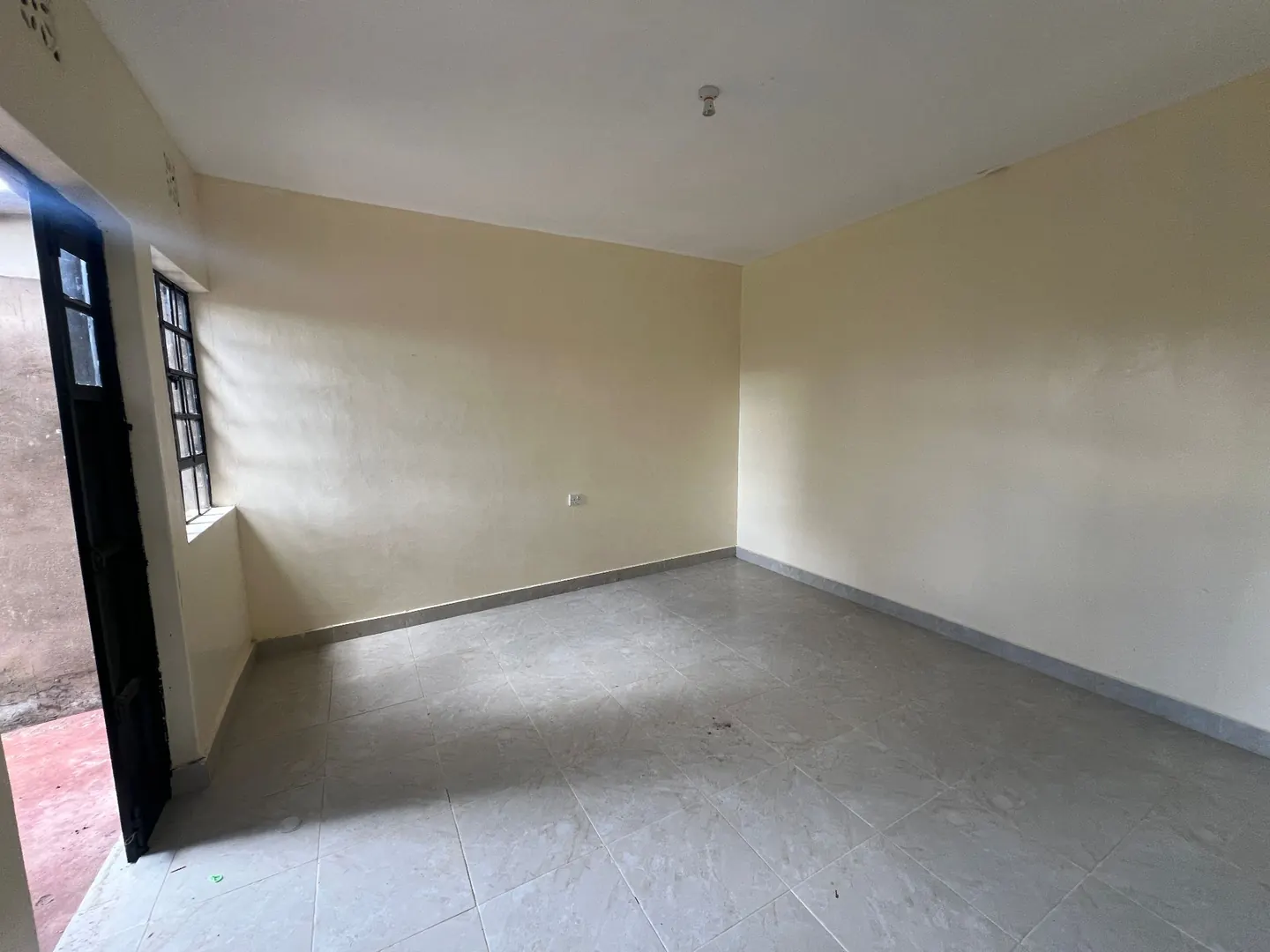 One-Bedroom in Kasarani Matanet, Secure & Convenient  in a Peaceful Location