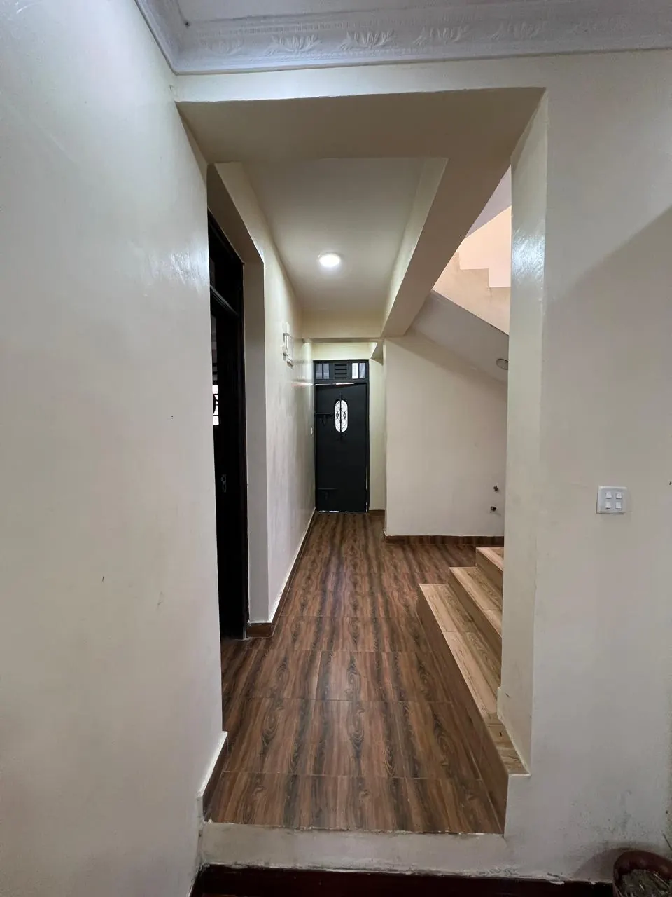 Prime 8-Bedroom Property for Sale on Eastern Bypass Kamakis