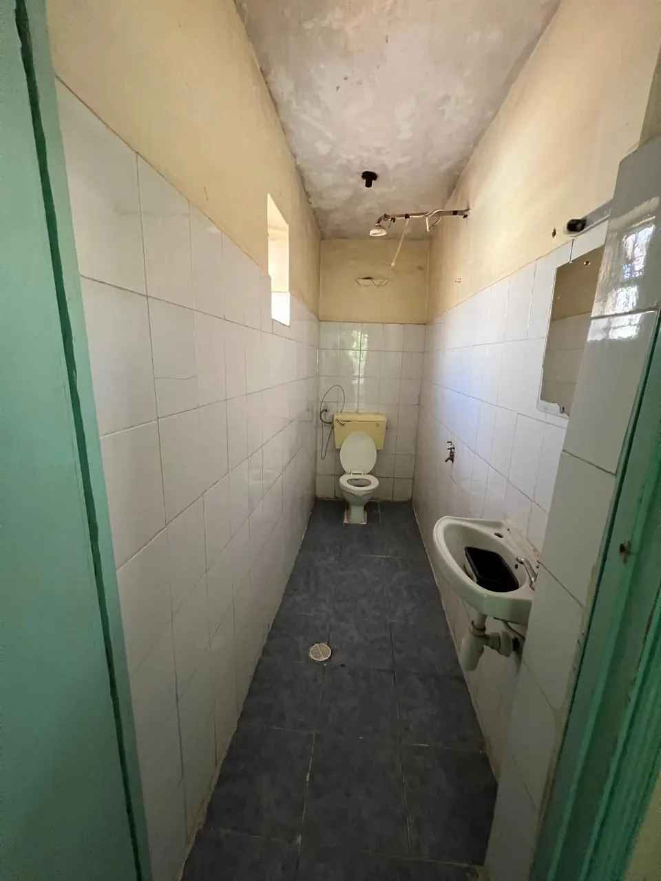 Bedsitter in Kasarani Seasons near PCEA Church – Secure & Spacious