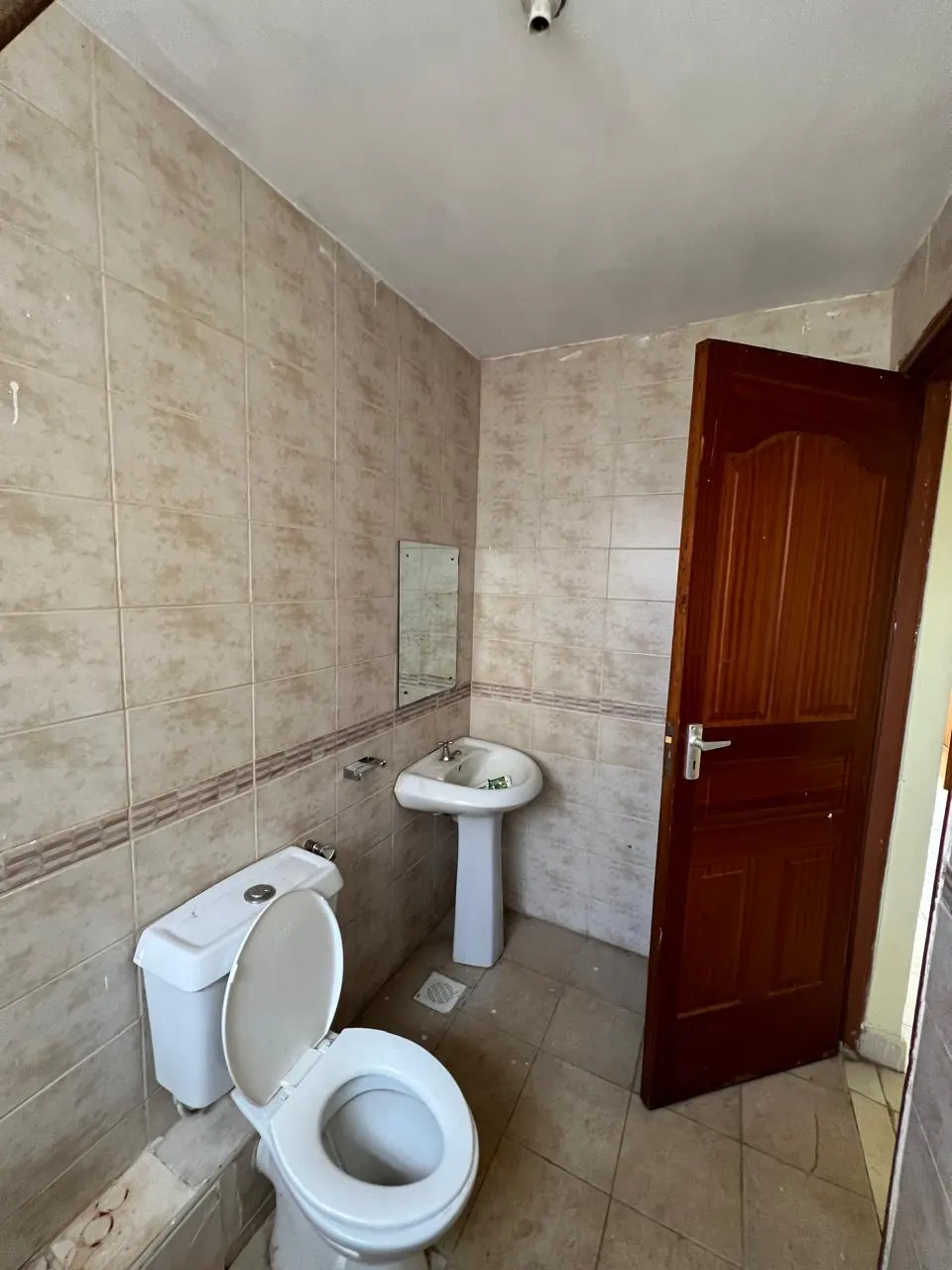 Spacious & Affordable Bedsitter Apartment in Kasarani Seasons