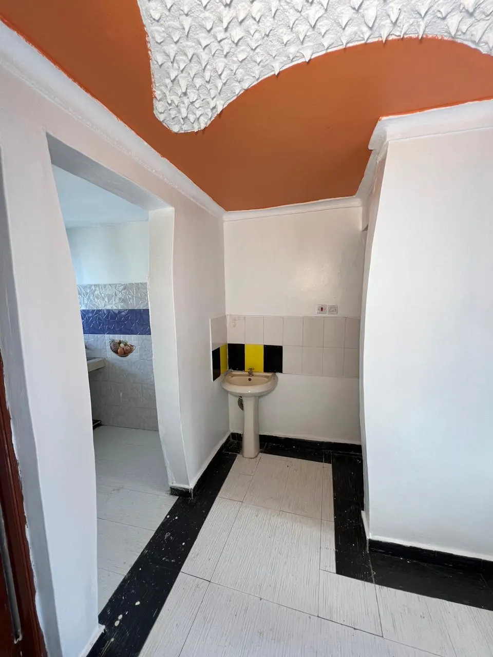 One Bedroom Apartment in Kasarani Sunton Kwa Mafuta – Secure & Spacious